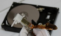 ハードディスクの開封修理
