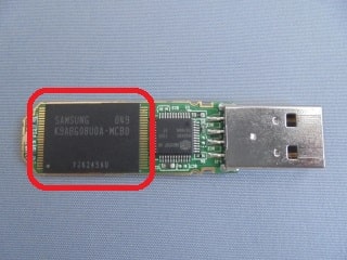 USBメモリのBGAタイプ